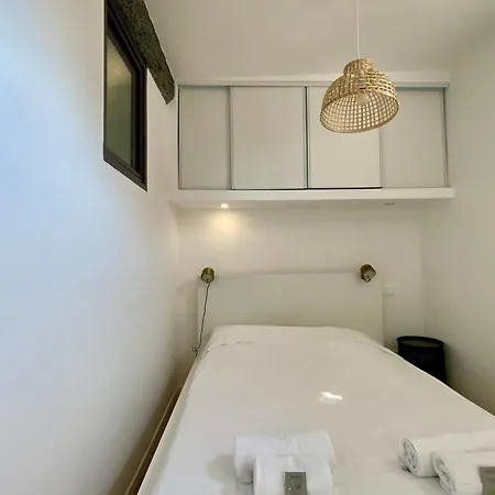 The Cozy! Air-conditioned Centre With One Bedroom Casa vacanze